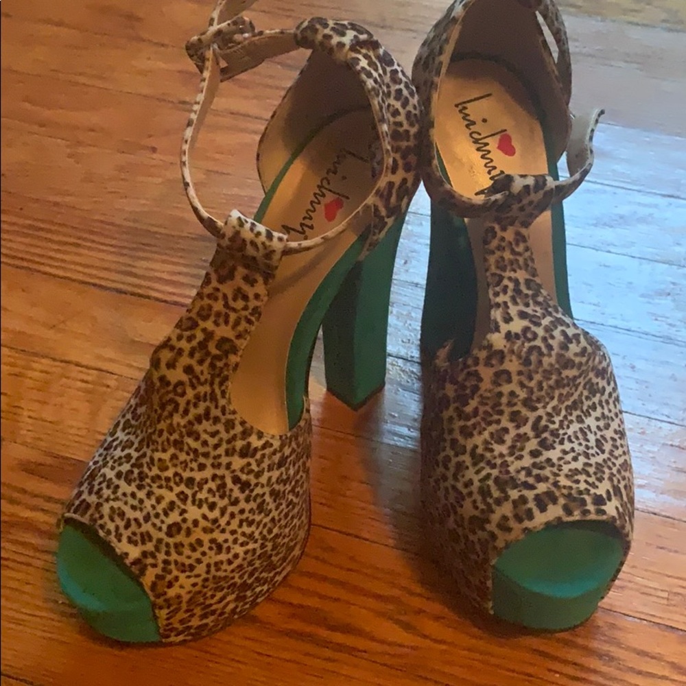 Shoes, mint green/ leopard heels worn once size 7